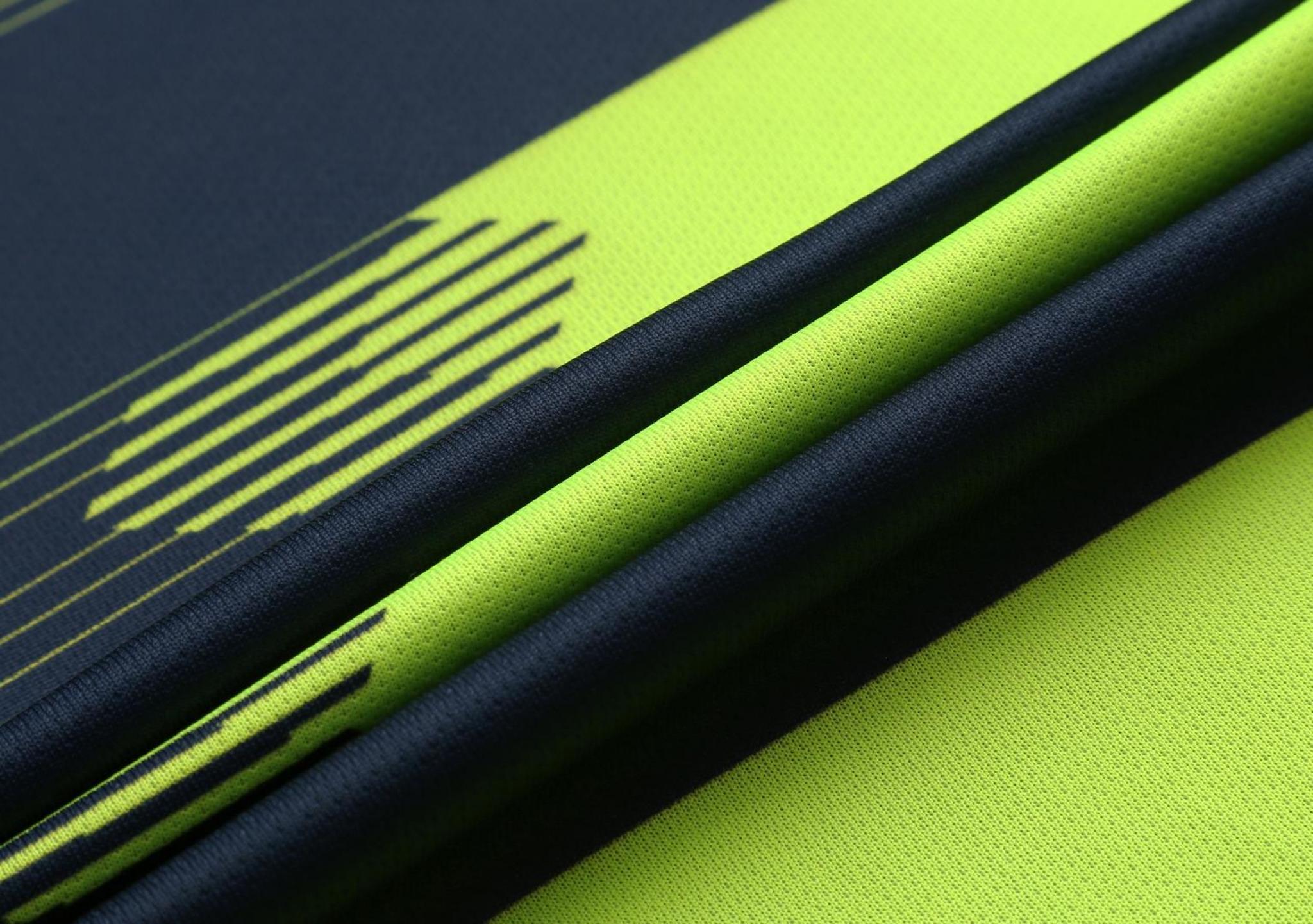 Футбольная форма Europaw 021 т.сине-салатовая [XL] фото товару