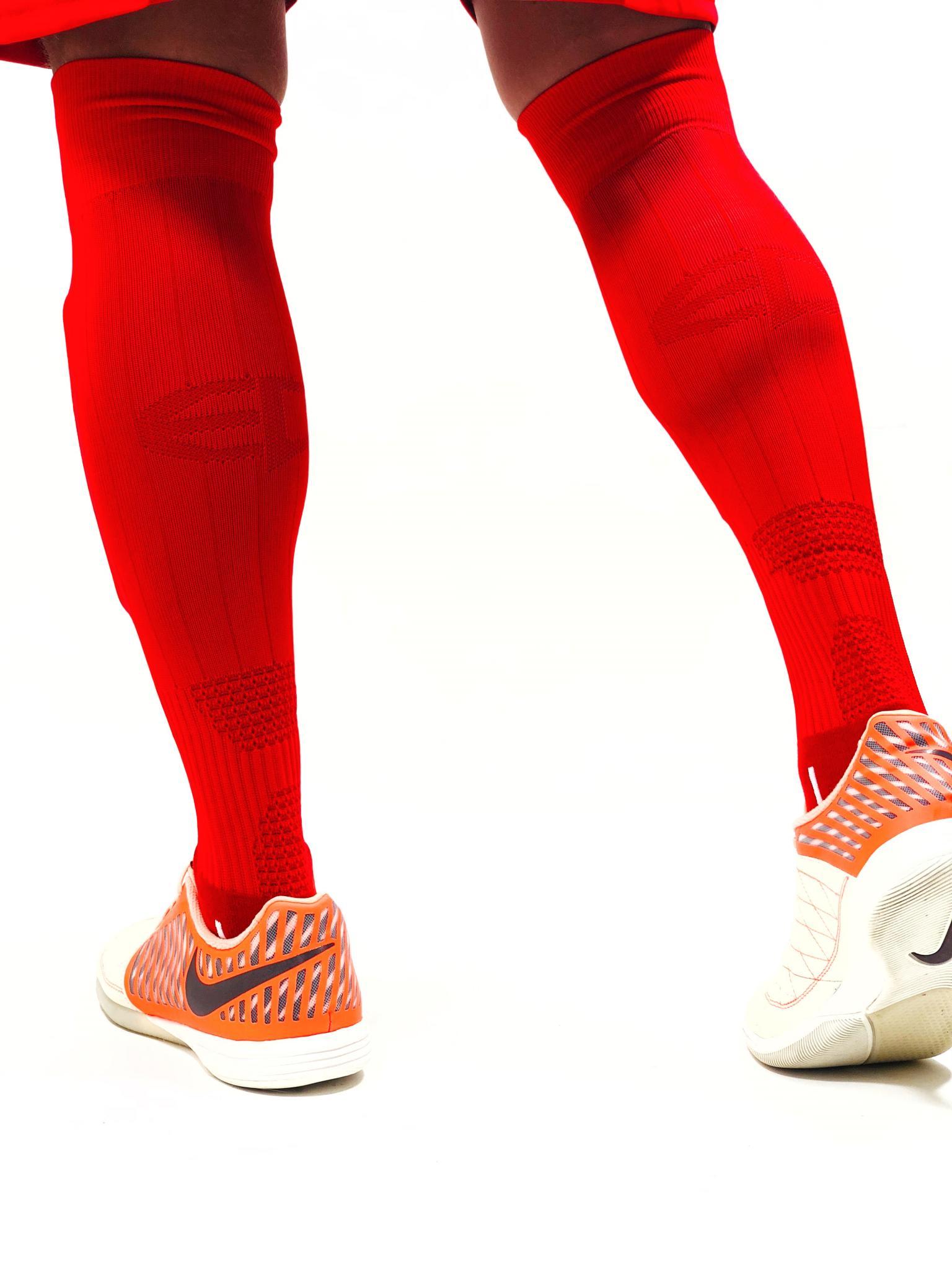 Гетры футбольные Europaw красные с трикотажным носком [41-45] фото товара