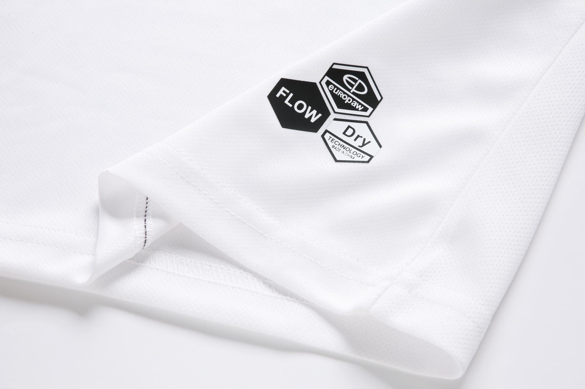 Футбольная форма Europaw 024 бело-т.синяя [XL] фото товару