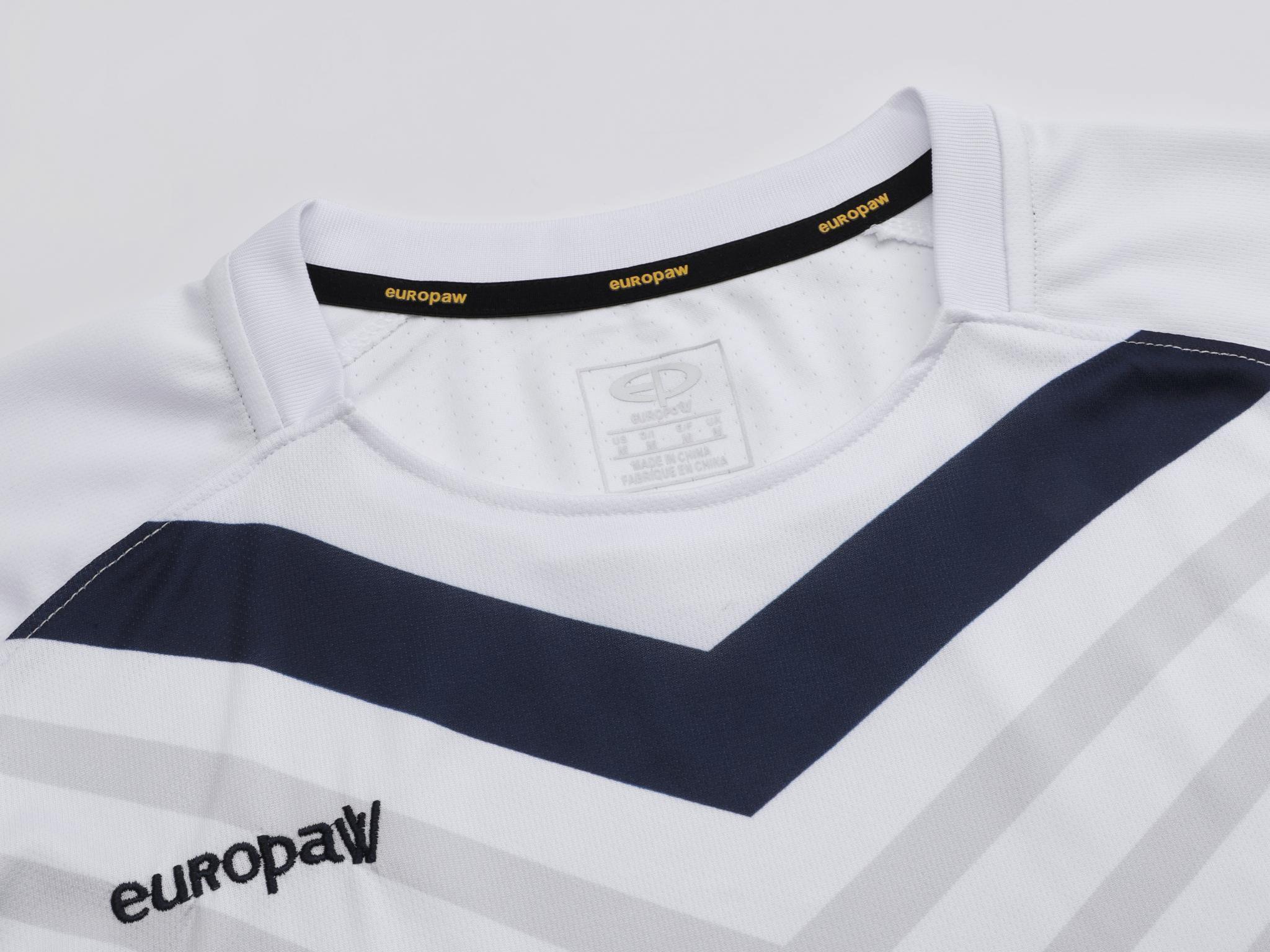 Футбольная форма Europaw 026 бело-т.синяя [L] фото товару