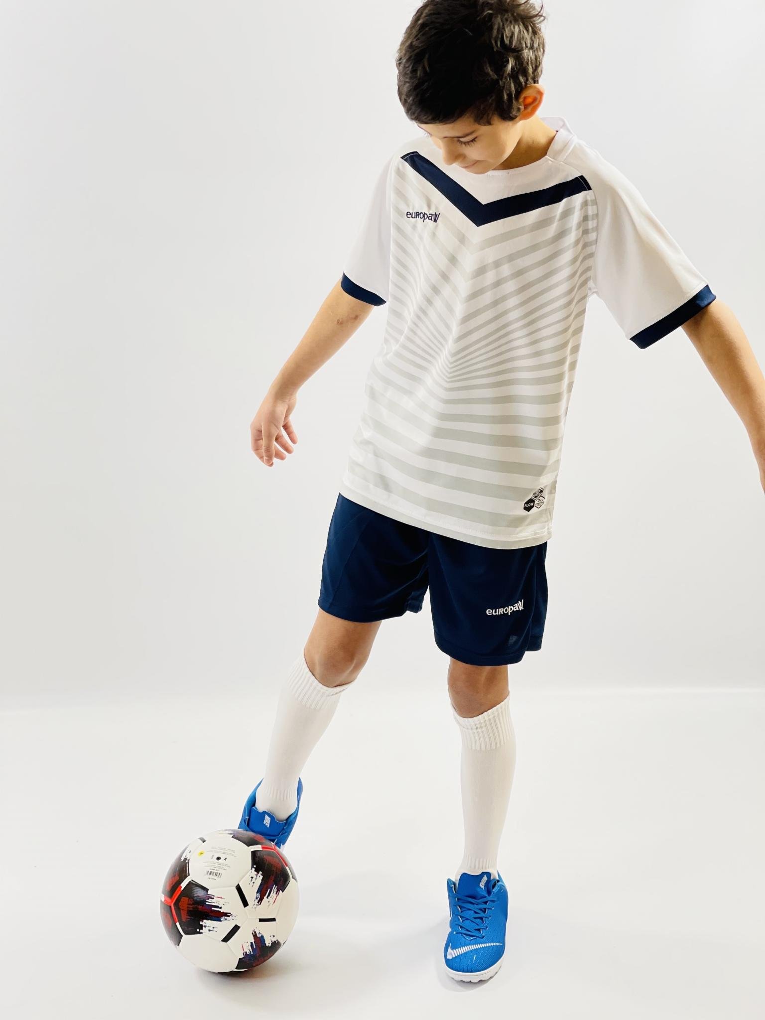 Футбольная форма детская (kid) Europaw 026 бело-т.синяя [XS] фото товара