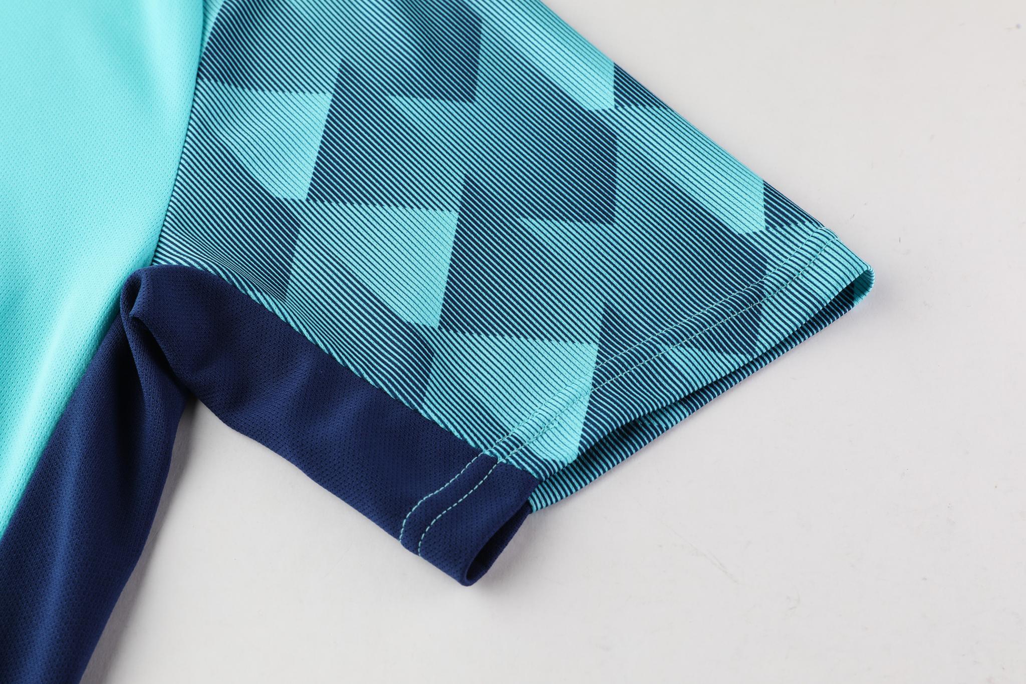 Футбольная форма Europaw 028 Classic light бирюзово-темно-синяя [M] фото товара