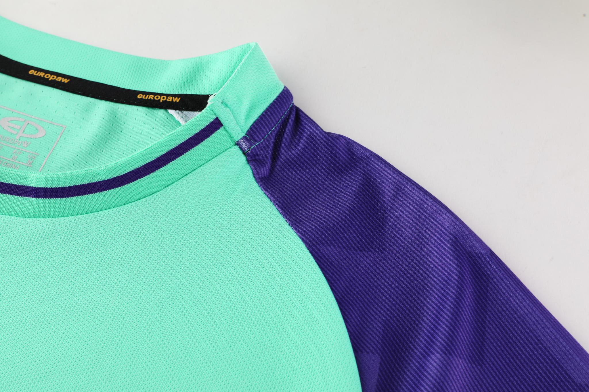 Футбольная форма Europaw 028 Classic light ярко-бирюзово-фиолетовая [M] фото товара