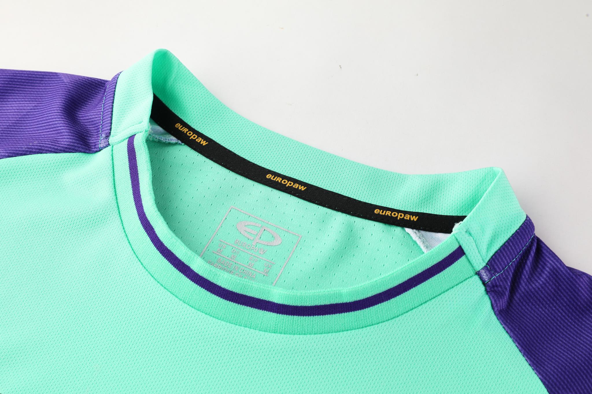 Футбольна форма Europaw 028 Classic light яскраво-бірюзово-фіолетова [XL] фото товару