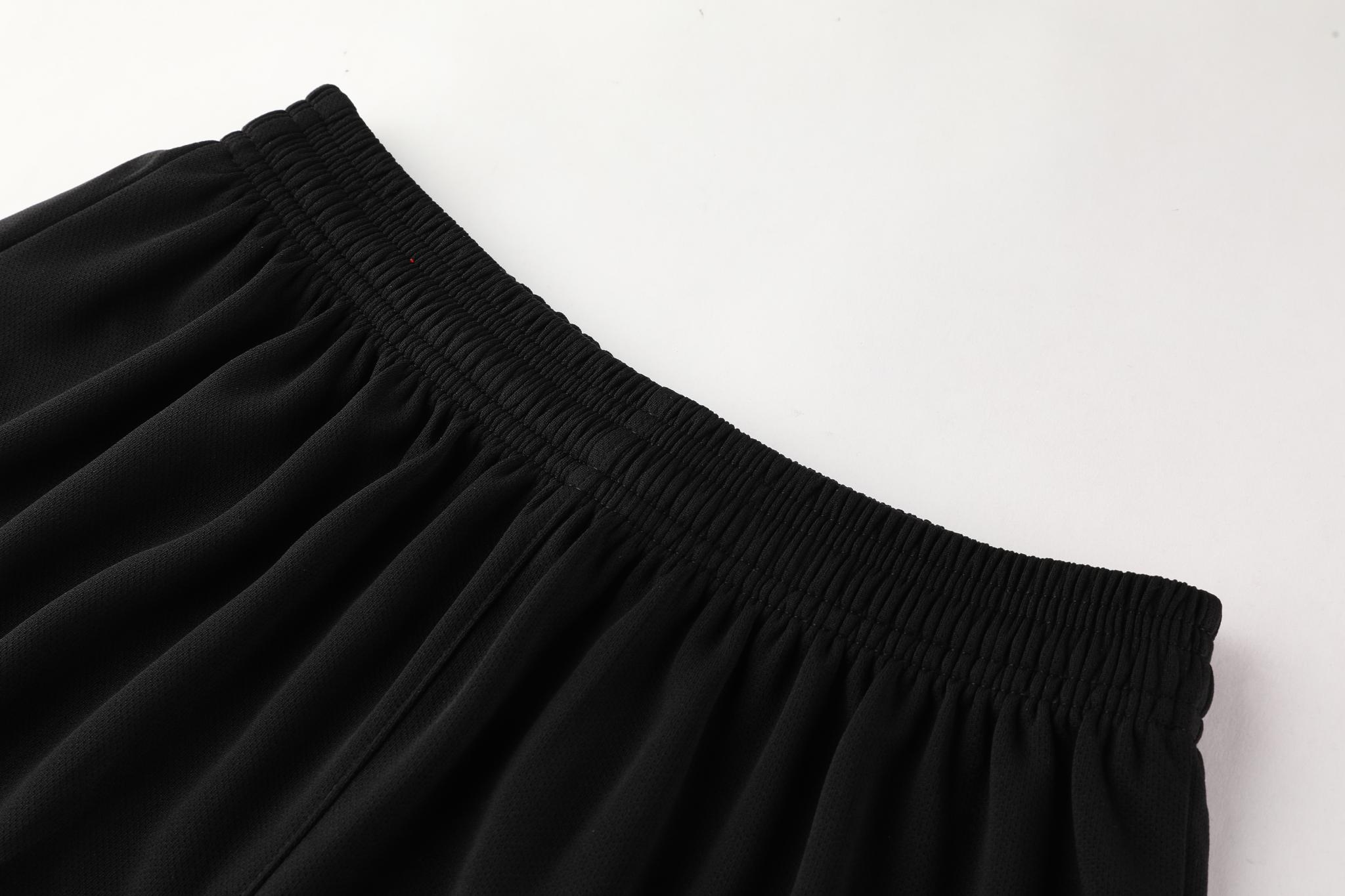 Футбольная форма Europaw 028 Classic light красно-черная [L] фото товара