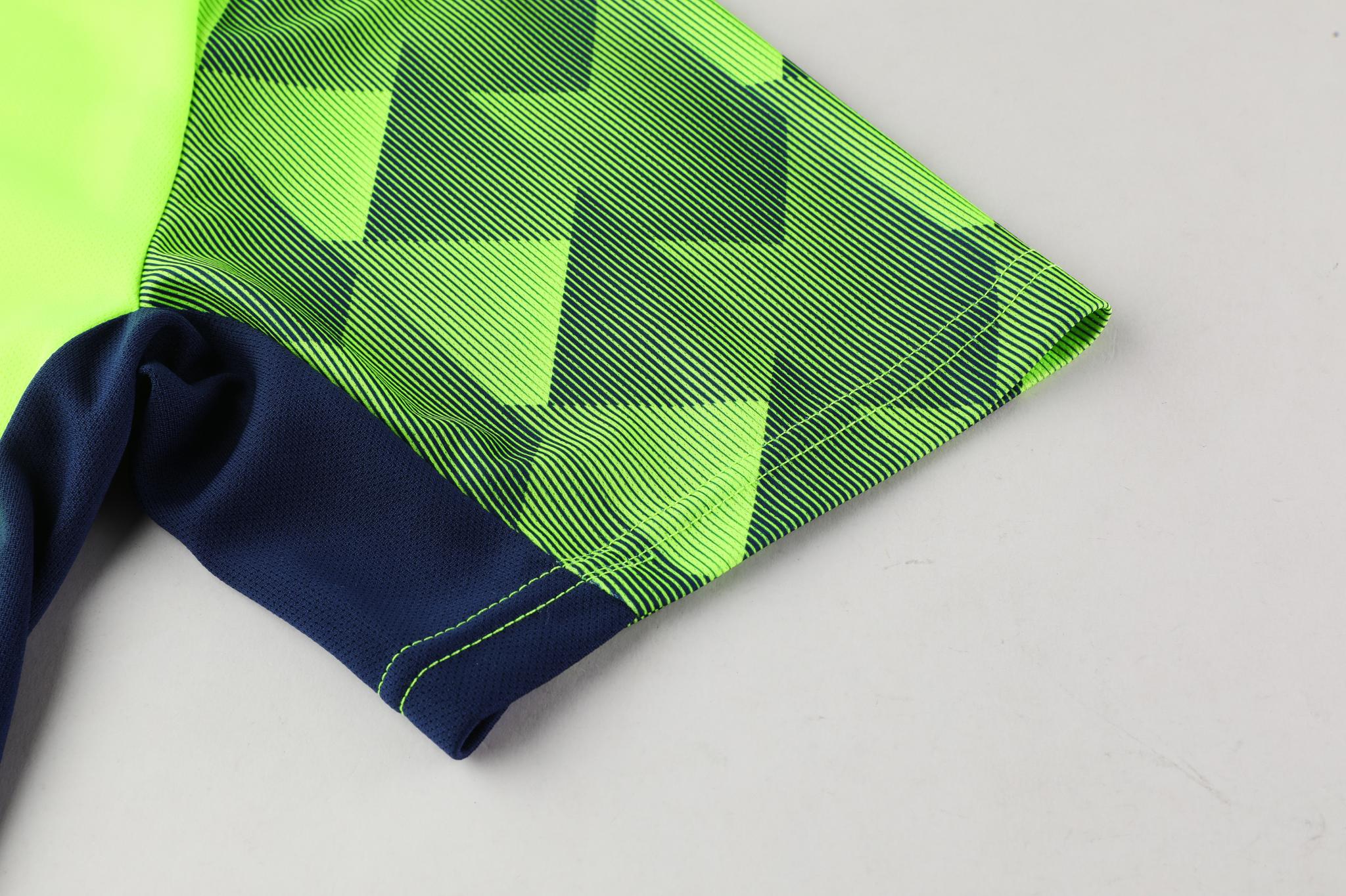 Футбольная форма Europaw 028 Classic light салатово-темно-синяя [L] фото товара