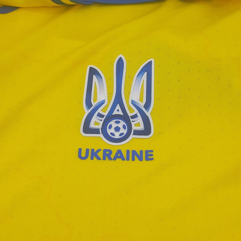 Футбольная футболка сборной Украины 2021 (желтая) фото товара