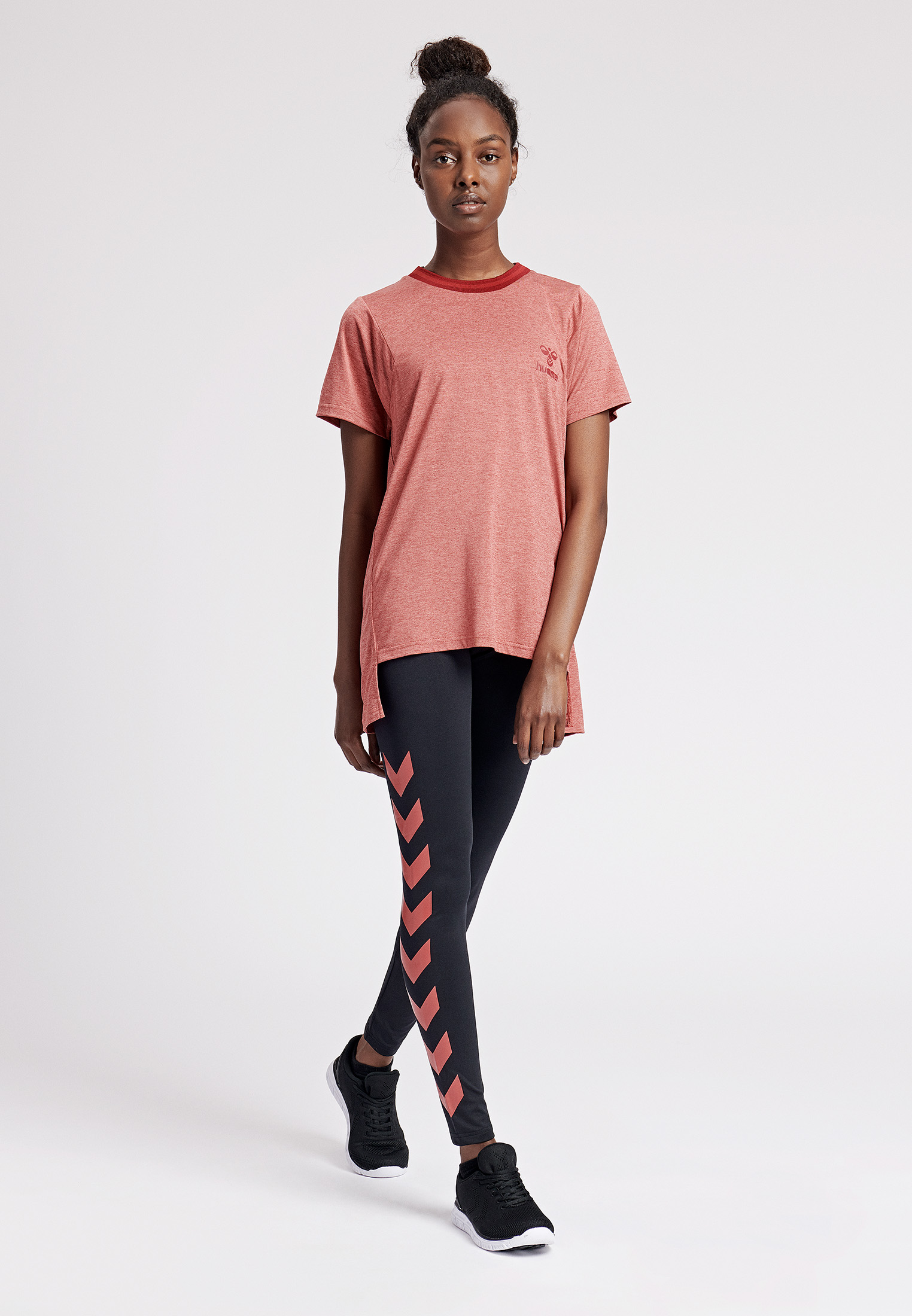 Футболка HMLCAMI T-SHIRT S/S 201-708-3499-L Взрослые Женский КРАСНЫЙ