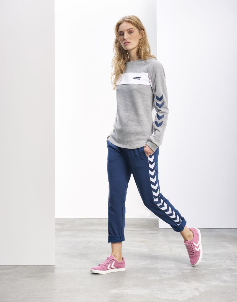 Світшоти HMLKATE SWEATSHIRT 200-251-2006-M Дорослі Жіноча СІРИЙ