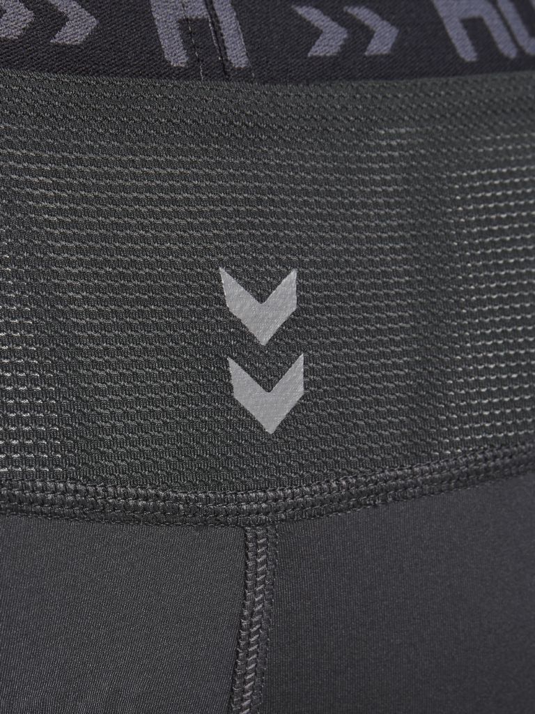 Шорти FIRST PERF SHORT TIGHTS 011-347-2001-XL Дорослі Чоловіча ЧОРНИЙ