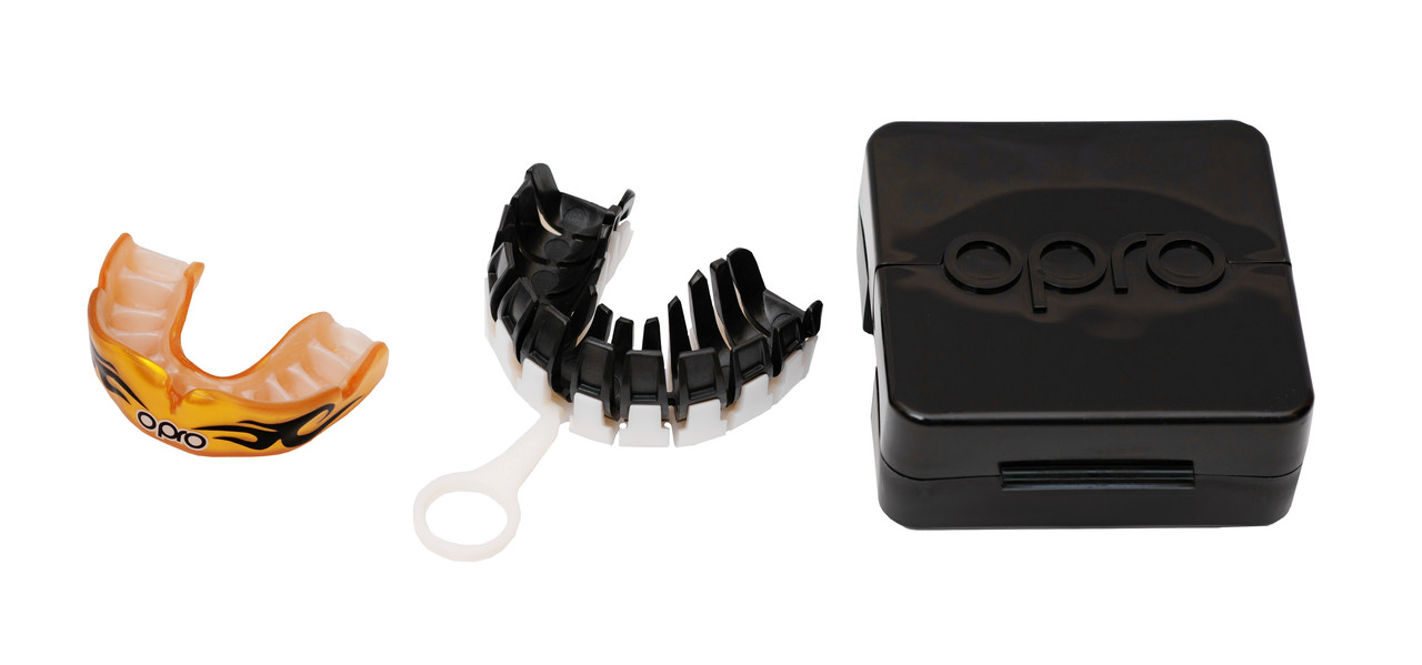 Капа OPRO Power-Fit Bling-Urban Series Gold /White (art.002269003)