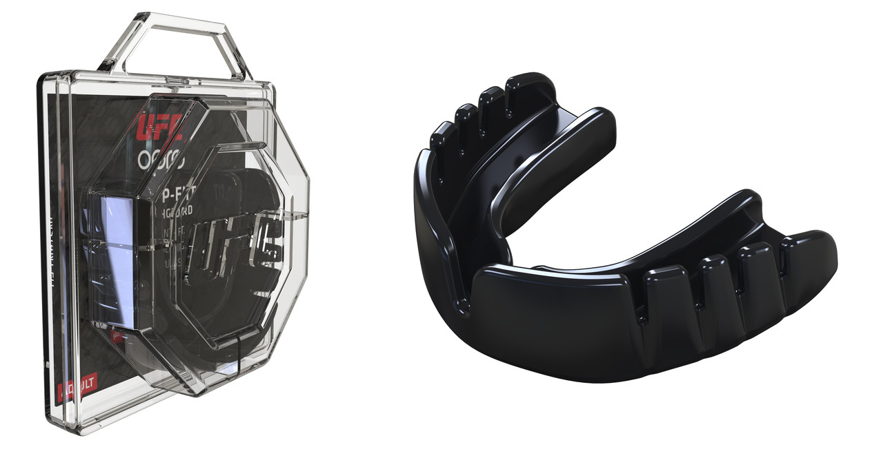 Капа OPRO Snap-Fit UFC Hologram Black (art.002257001)
