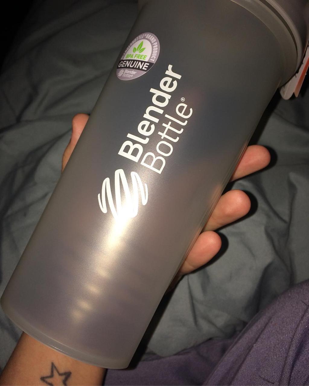 Шейкер спортивный BlenderBottle Pro45 1270ml Grey/White (ORIGINAL)