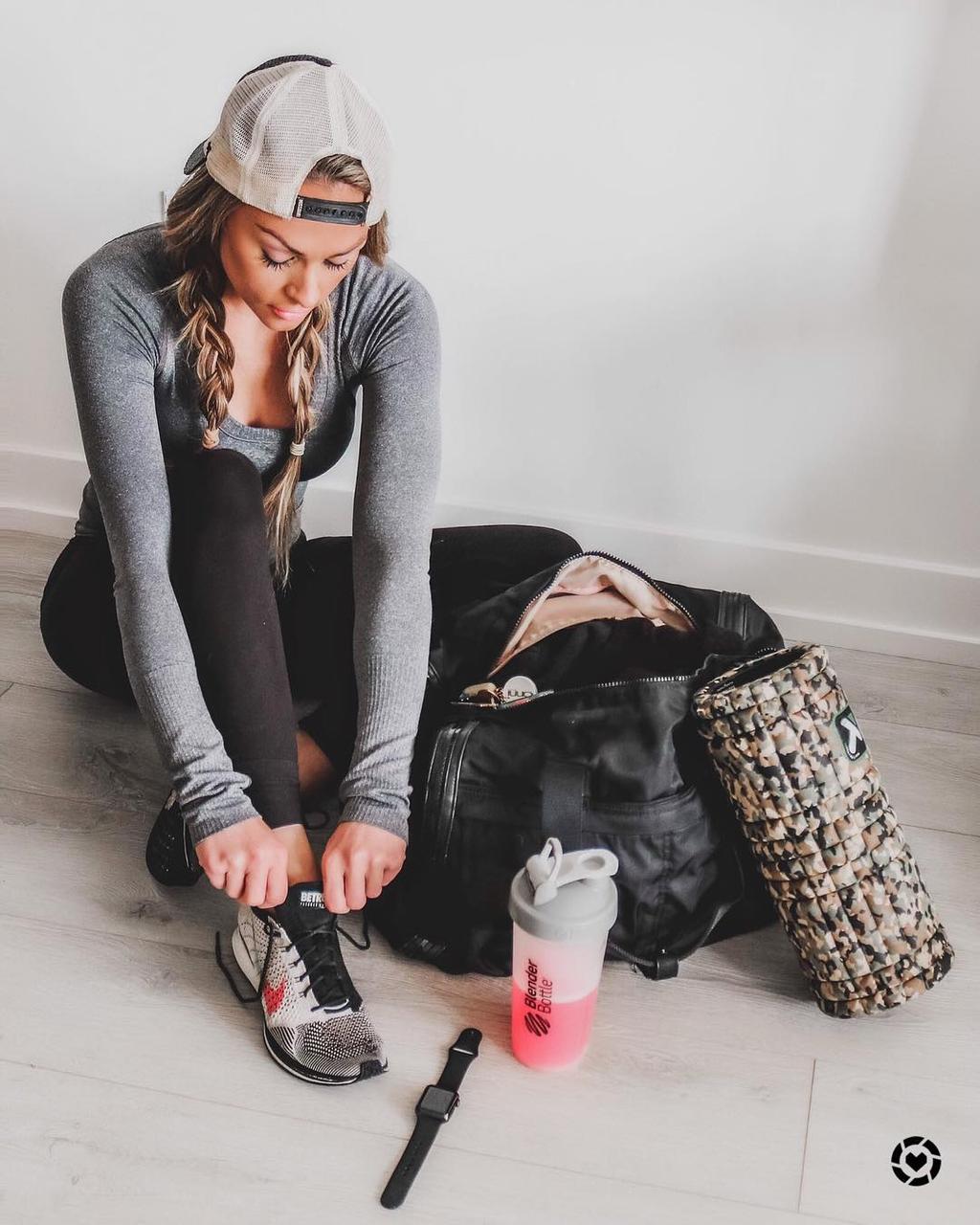 Шейкер спортивный BlenderBottle Classic Loop 28oz/820ml Grey (ORIGINAL)