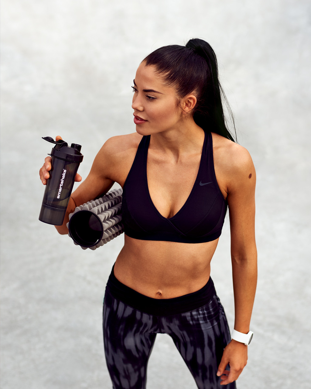 Шейкер спортивний Smartshake Slim 500ml Black