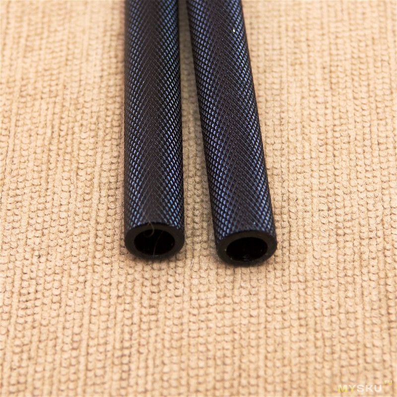 Скакалка швидкісна 4yourhealth Jump Rope Premium 3м металева на підшипниках 0217 Чорна