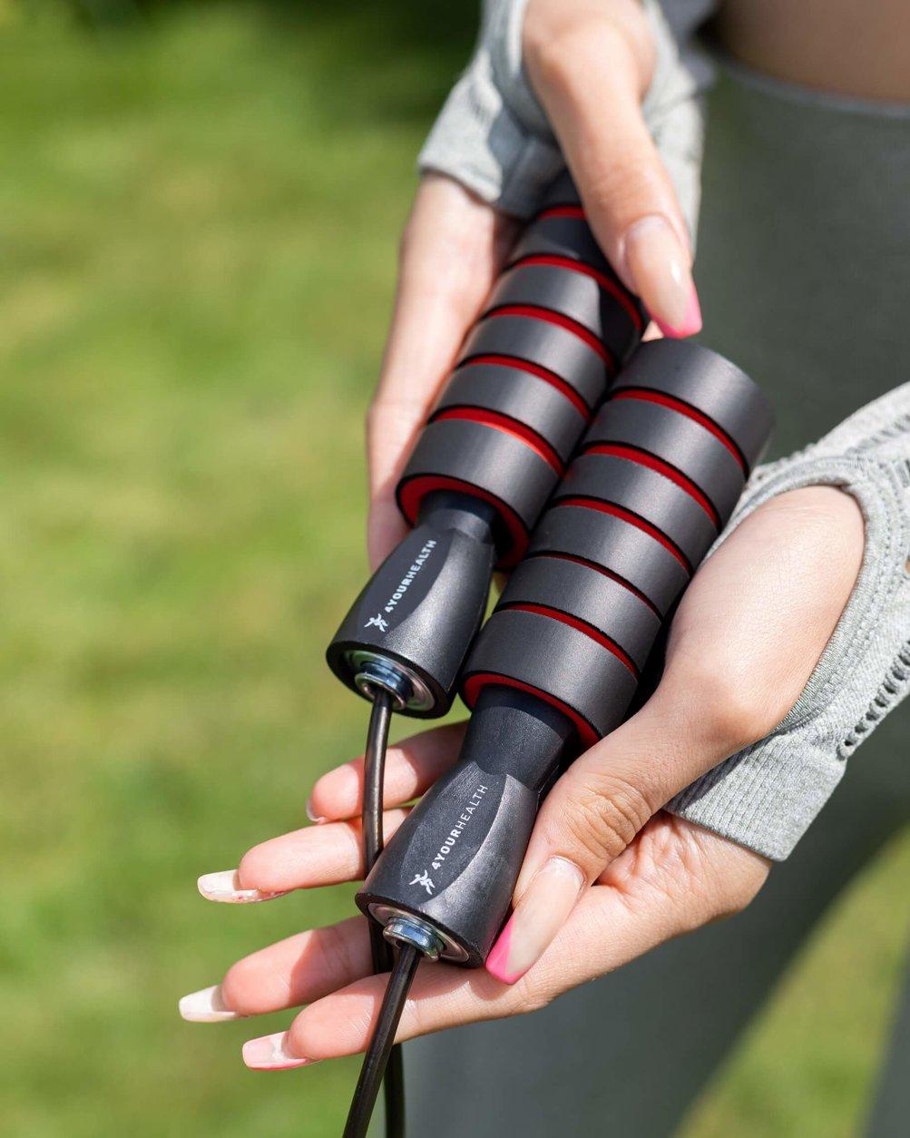 Скакалка швидкісна з протиковзкими ручками 4yourhealth 2.5m. Premium Jump Rope 2471 Чорно-червона