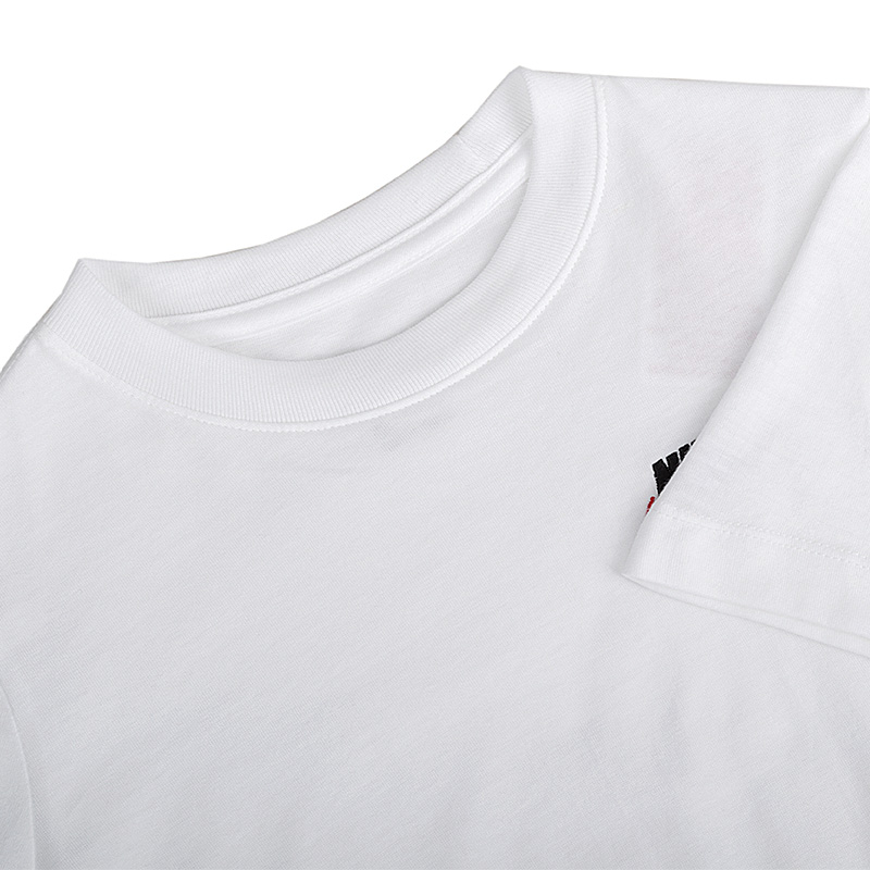Футболка Nike B NSW TEE EMB FUTURA