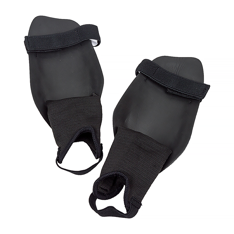 Щитки Nike  Charge