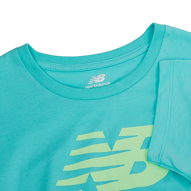 Футболка New Balance NB Essentials Stacked Logo