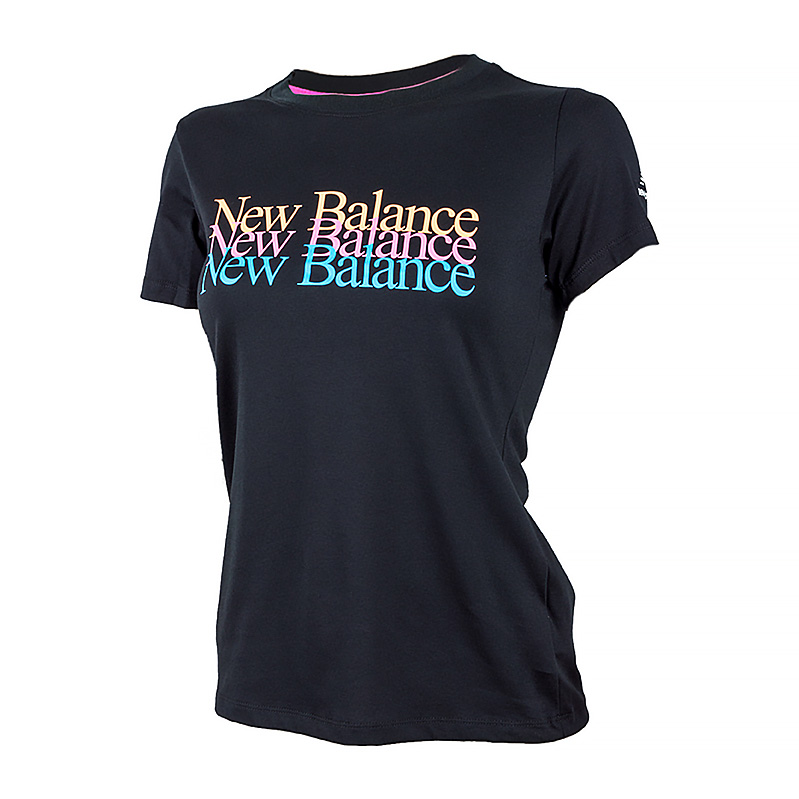 Футболка New Balance Essentials Celebrate