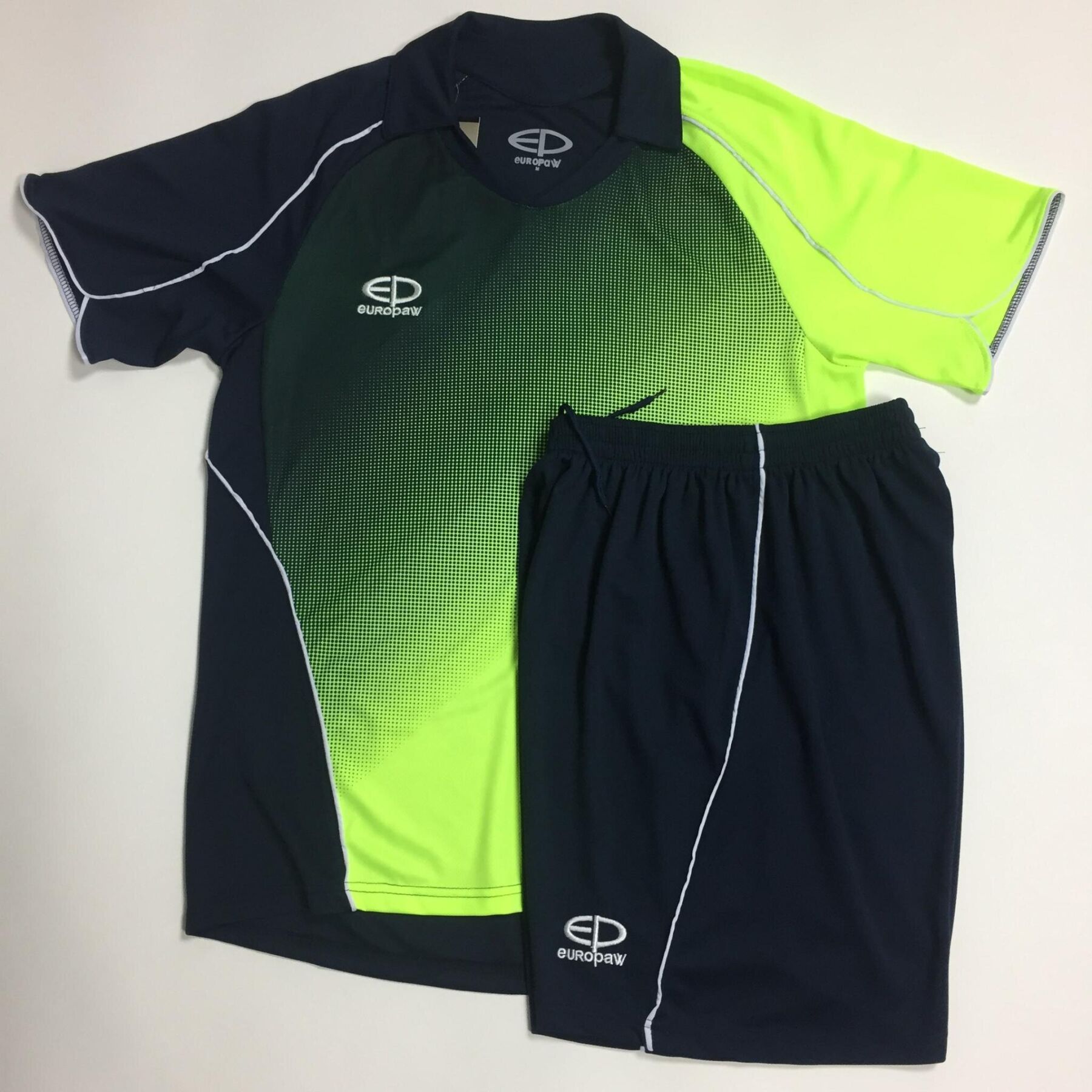 Футбольная форма Europaw 007-17 т.сине-салатовая фото товара