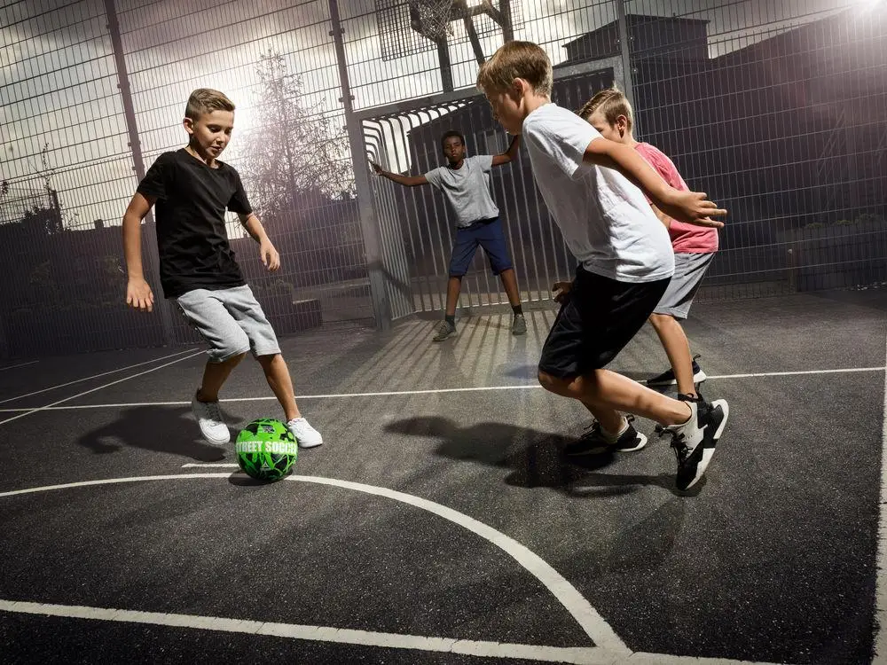М’яч футбольний SELECT Street Soccer  зелений, 4,5 фото товару