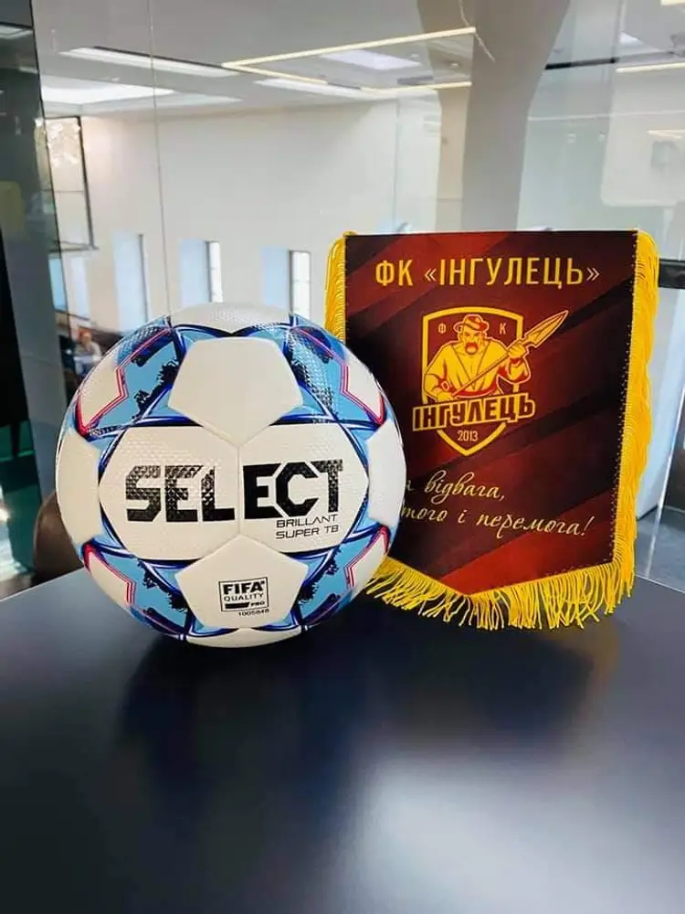 М’яч футбольний SELECT Brillant Super TB (FIFA QUALITY PRO) (051) біл/синій, 5