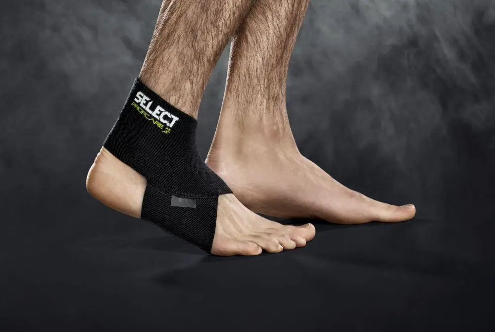 Гомілкостоп SELECT Elastic Ankle support  чорний, L фото товару