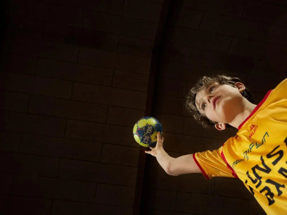 Мяч гандбольний SELECT Maxi Grip  син/жовтий, senior 3 фото товару