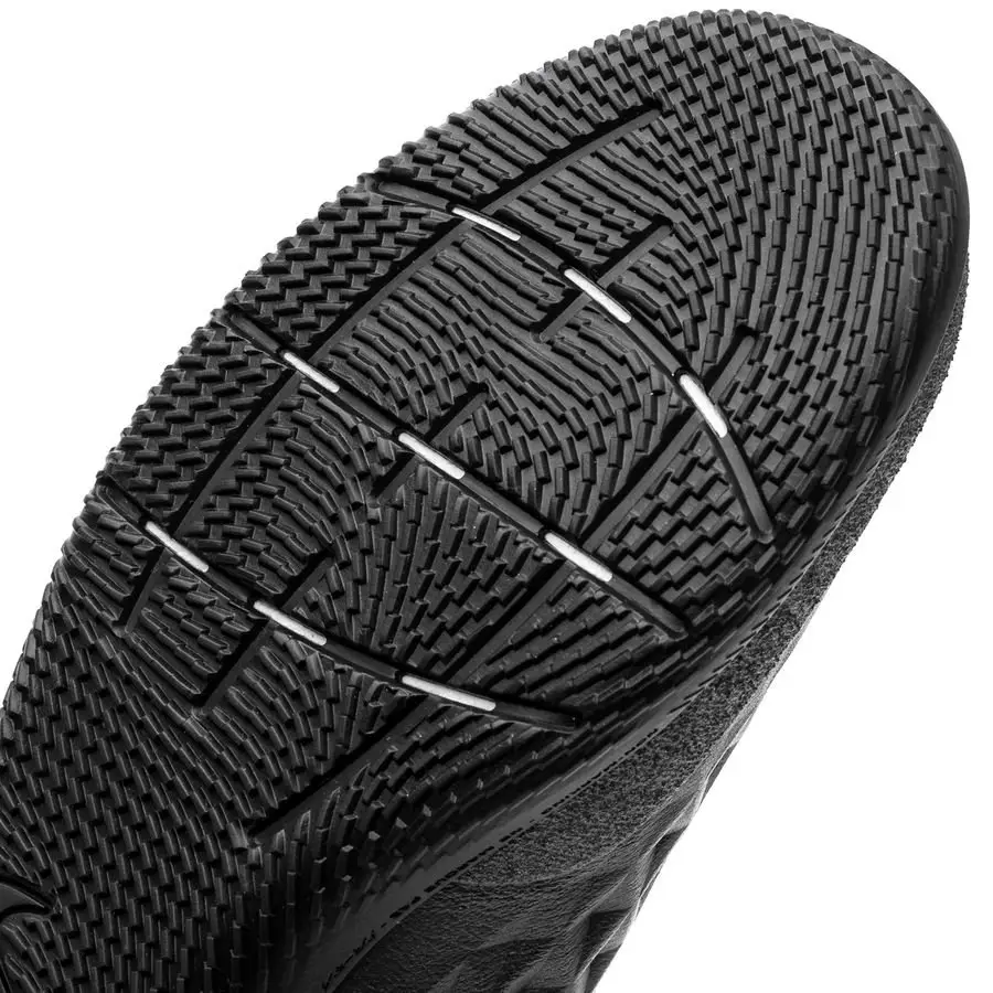 Футзальные бутсы Nike Tiempo Legend 8 Pro IC чорний - 42,5