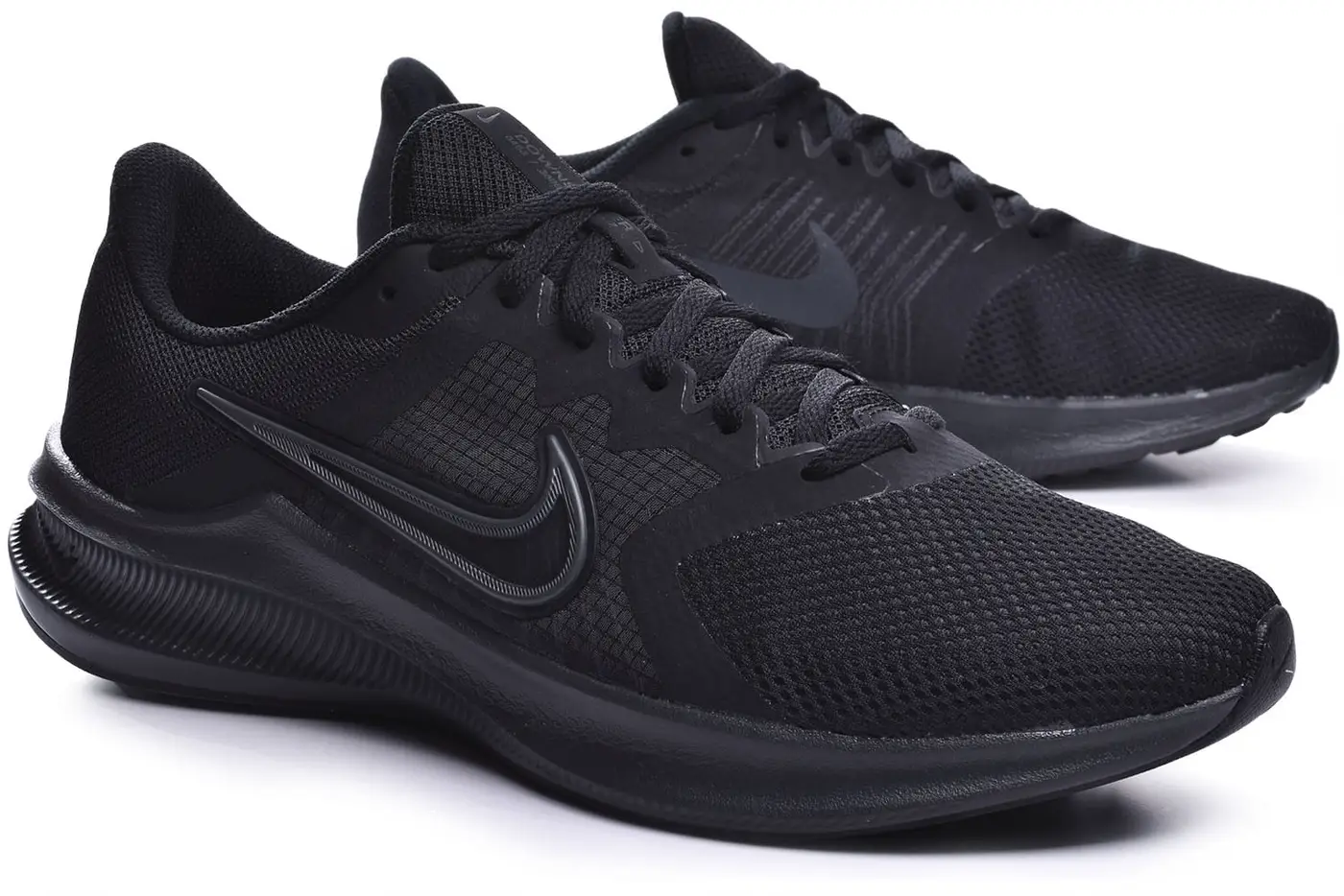 Кроссовки Nike Downshifter 11 чорний - 42,5