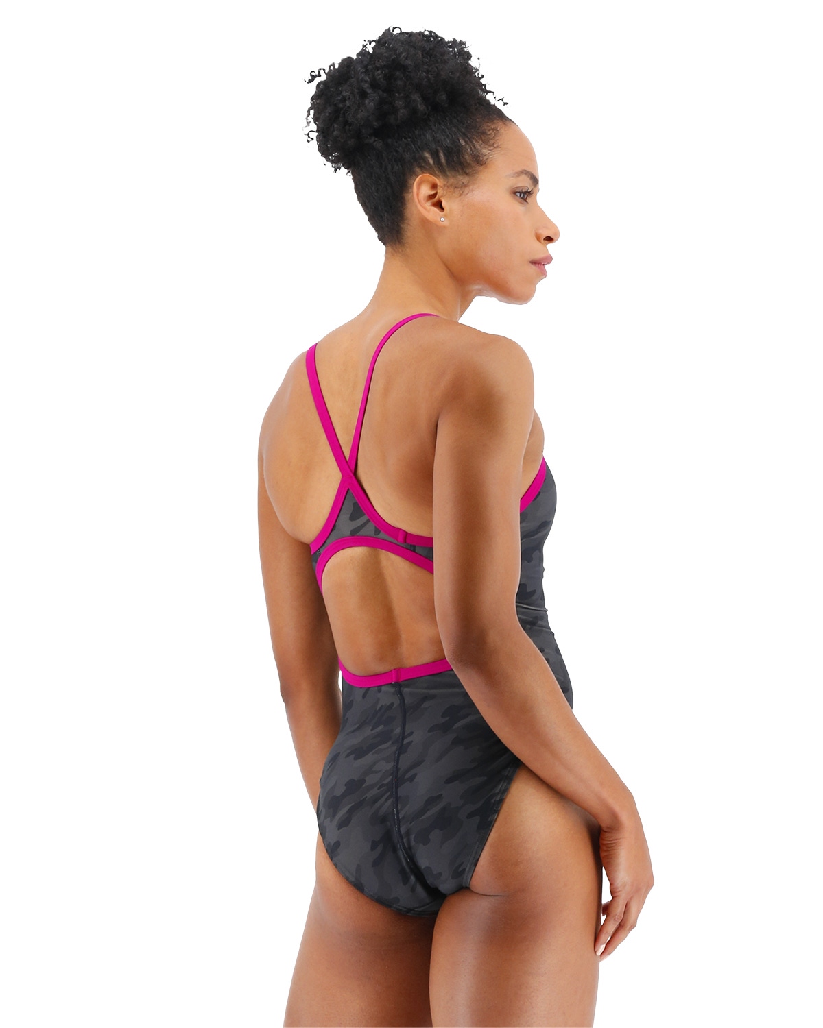 Суцільний жіночий купальник TYR Women’s Blackout Camo Diamond Controlfit, Black, 6, Black