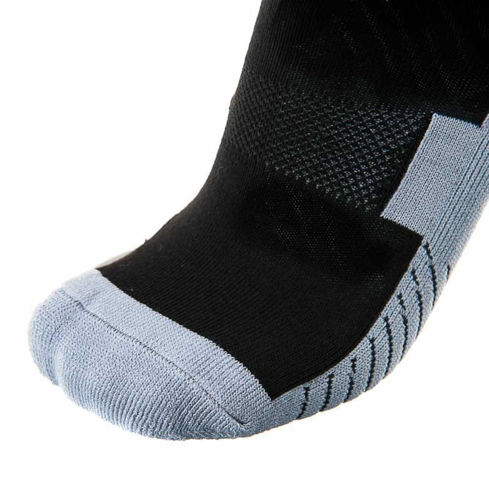 Гетры футбольные Europaw1701-  черно-белые [40-44] фото товару