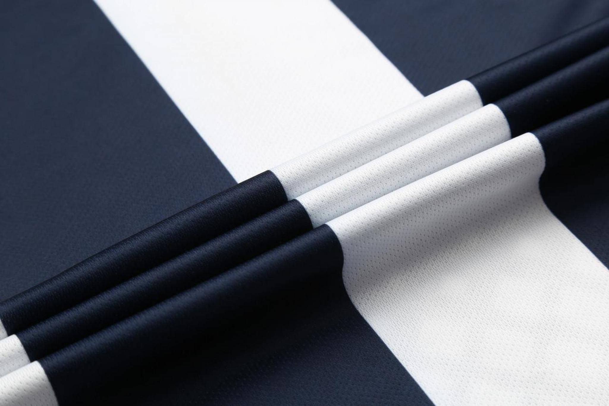 Футбольная форма Europaw 020 т.сине-белая [S] фото товара