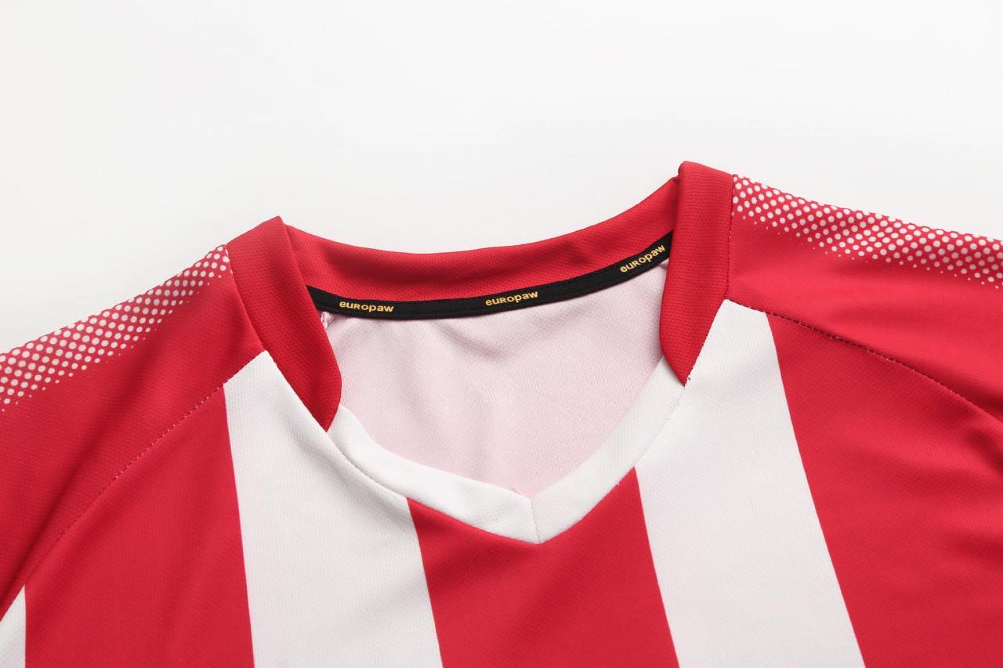 Футбольная форма Europaw 020 красно-белая [S] фото товара